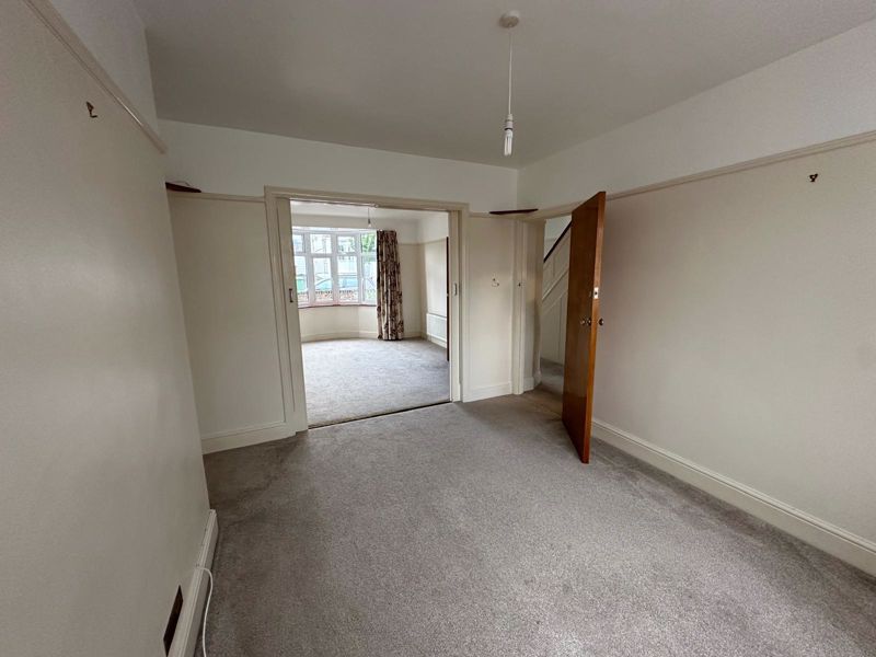 Property photo 3 of 11 Photo 7