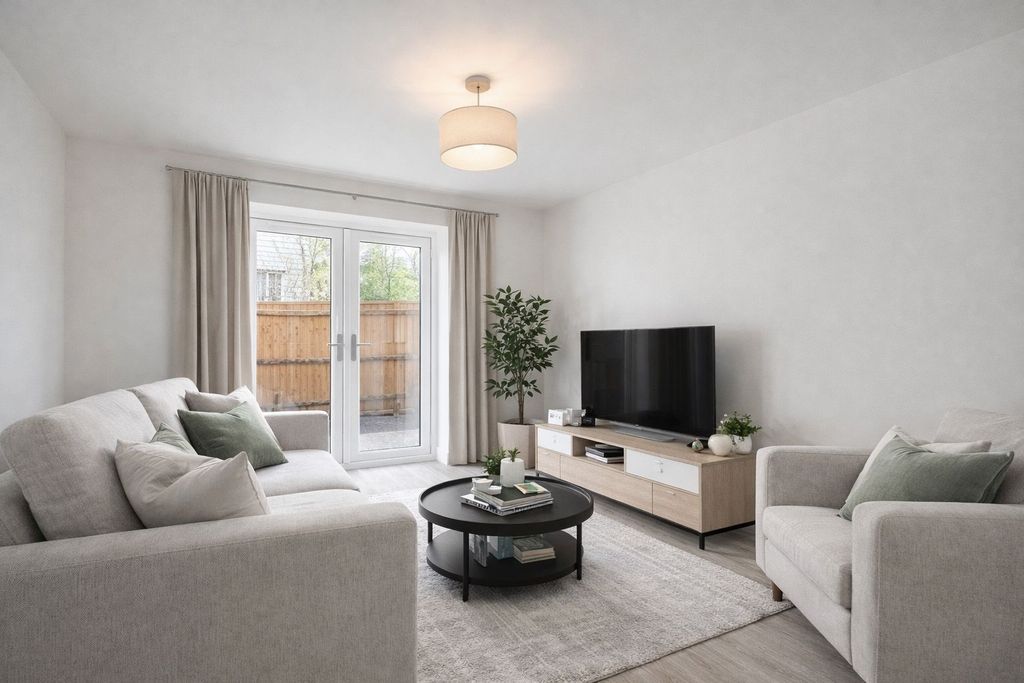 Property photo 3 of 11