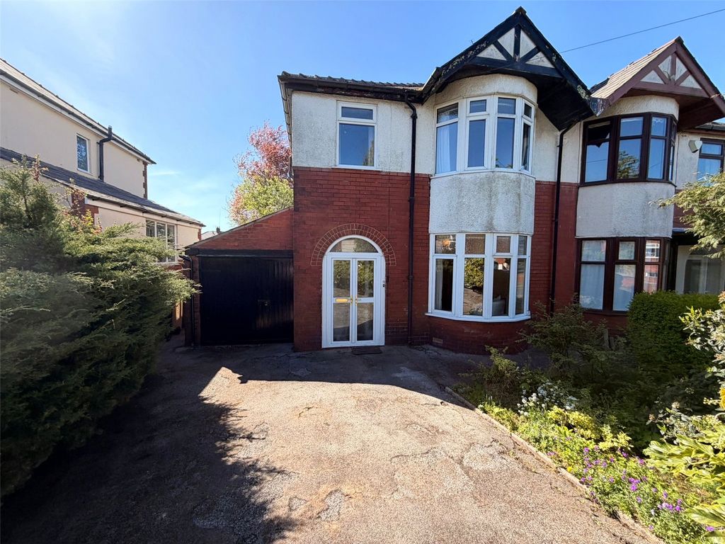 Property photo 1 of 25 Picture No. 28
