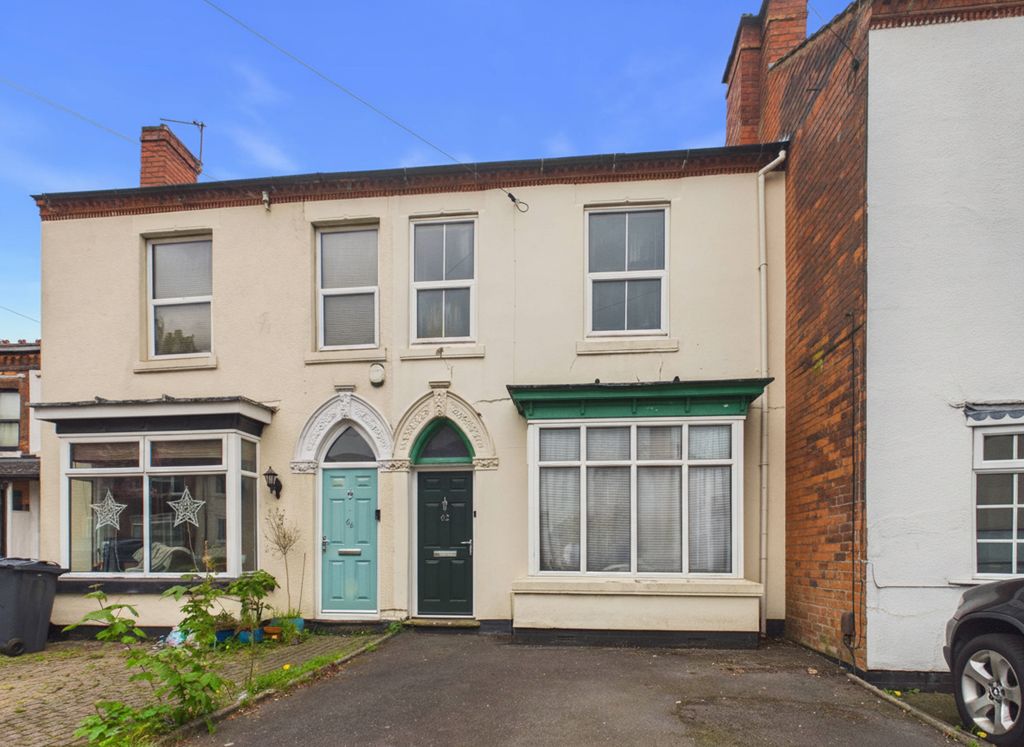 Property photo 1 of 35 Cam05459G0Pr0164Still036001