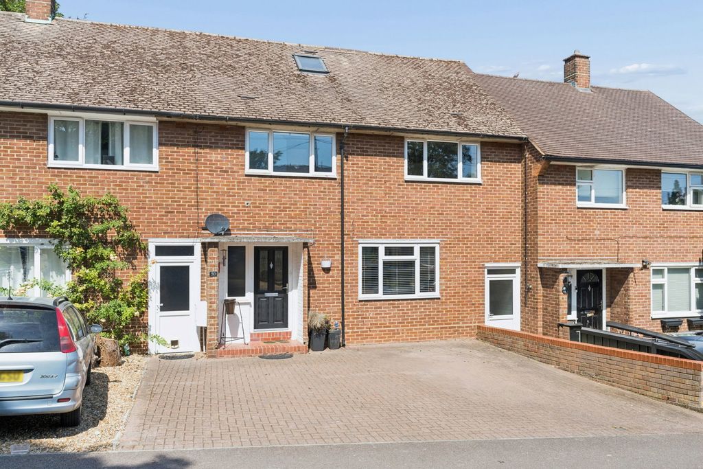 Property photo 1 of 18