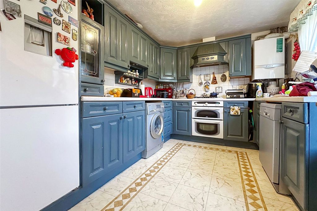 Property photo 3 of 15 Picture No. 06