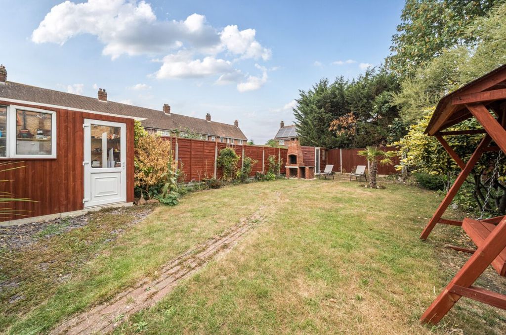 Property photo 3 of 19