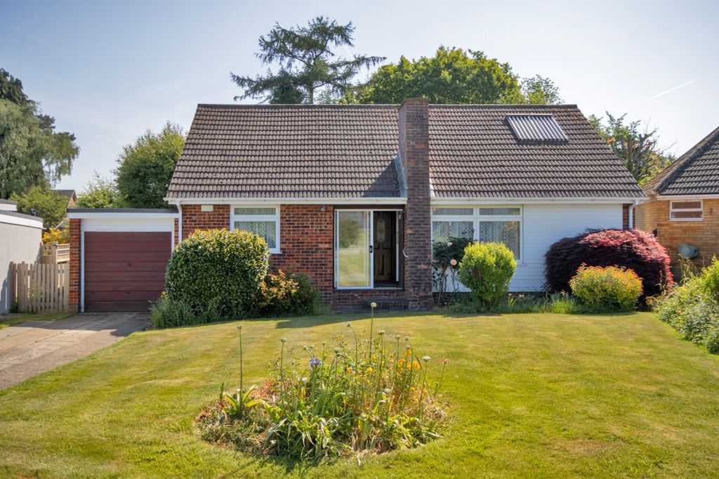 Property photo 1 of 18 External