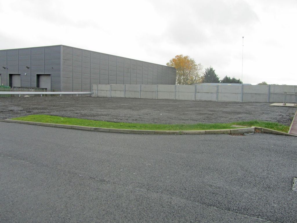 Property photo 1 of 1 Yard At Swallow Enterprise Park, Hailsham