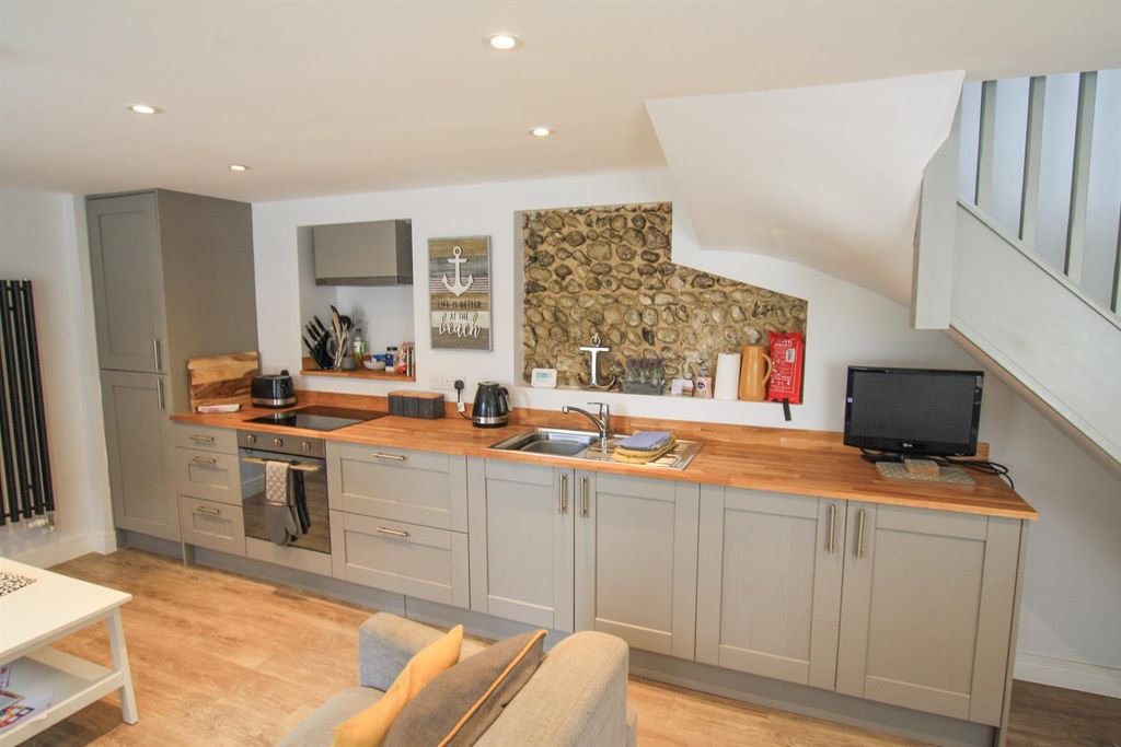 Property photo 3 of 13 Img_0930.Jpg