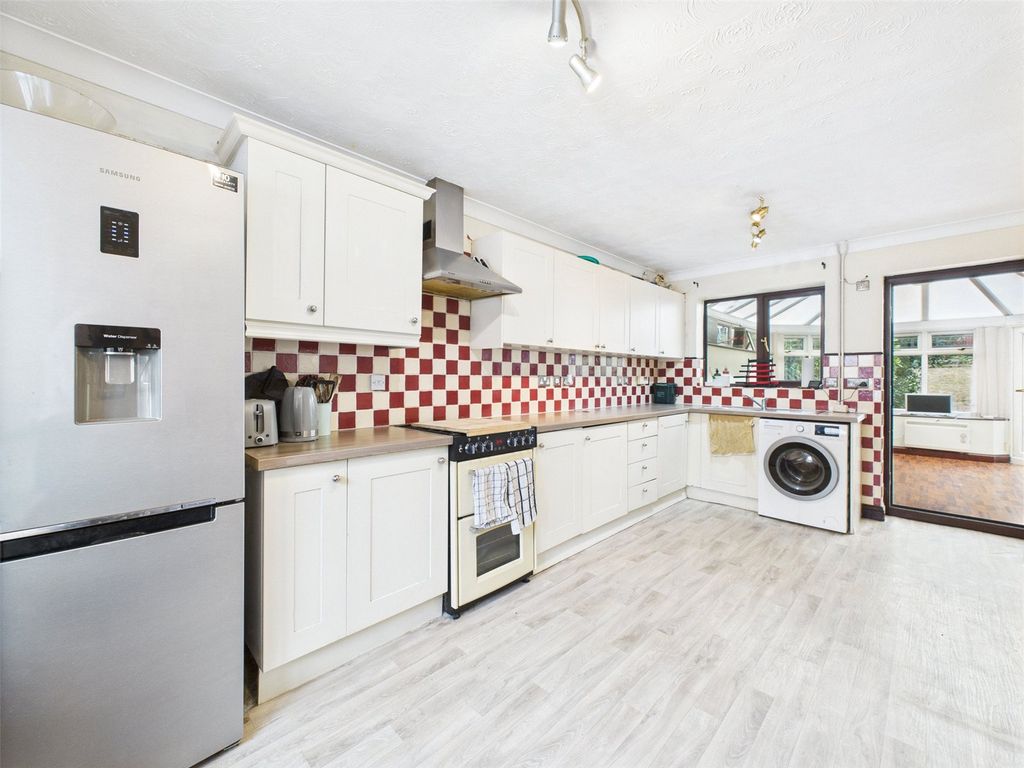 Property photo 2 of 21 Picture No. 57
