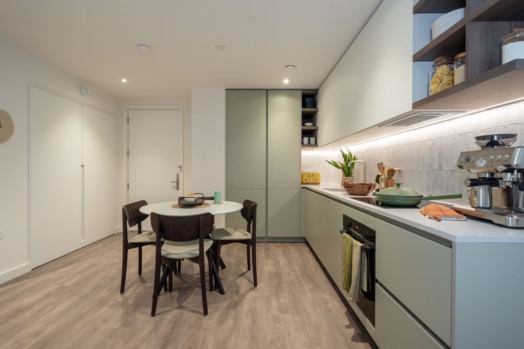 Property photo 2 of 16 Unit_28_The_Maple...