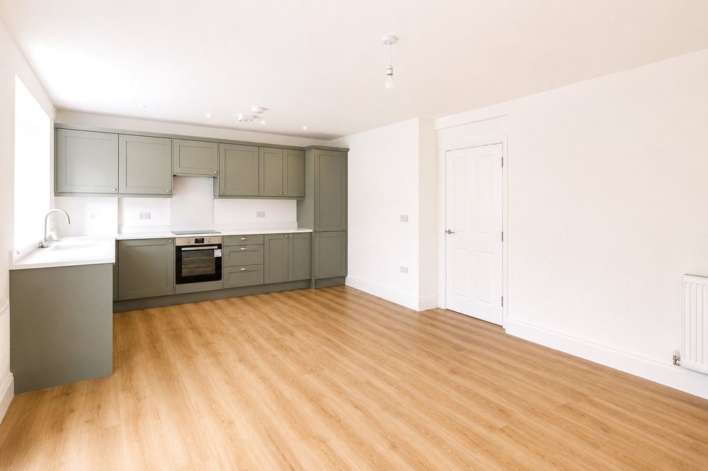 Property photo 2 of 15 Picture No. 08