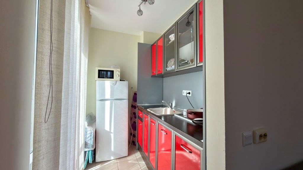 Property photo 3 of 11