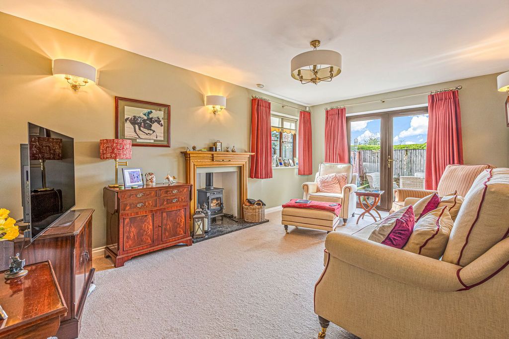 Property photo 2 of 30