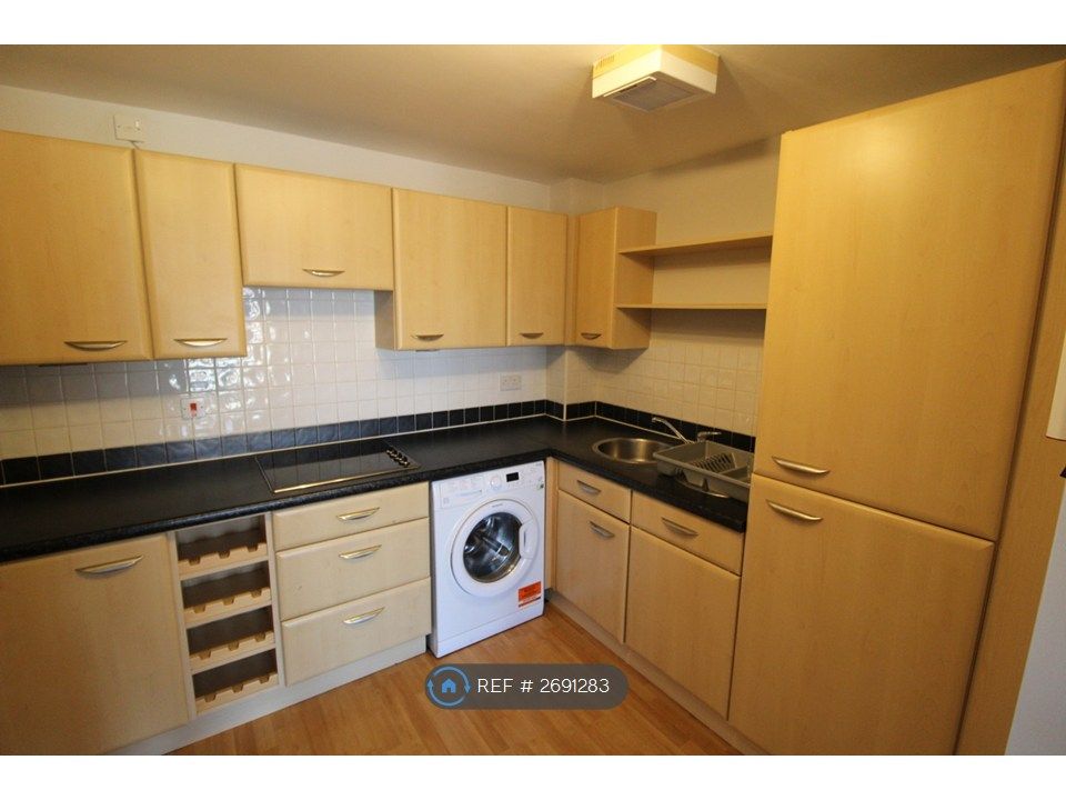 Property photo 3 of 9