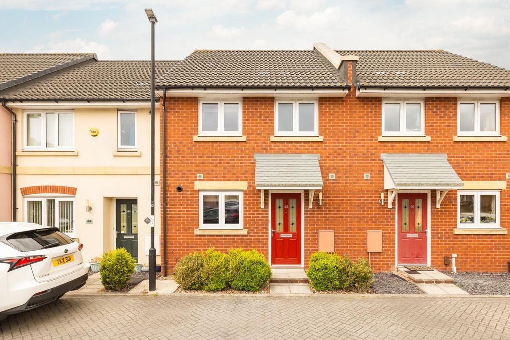 Property photo 2 of 22 Char9817.Jpg