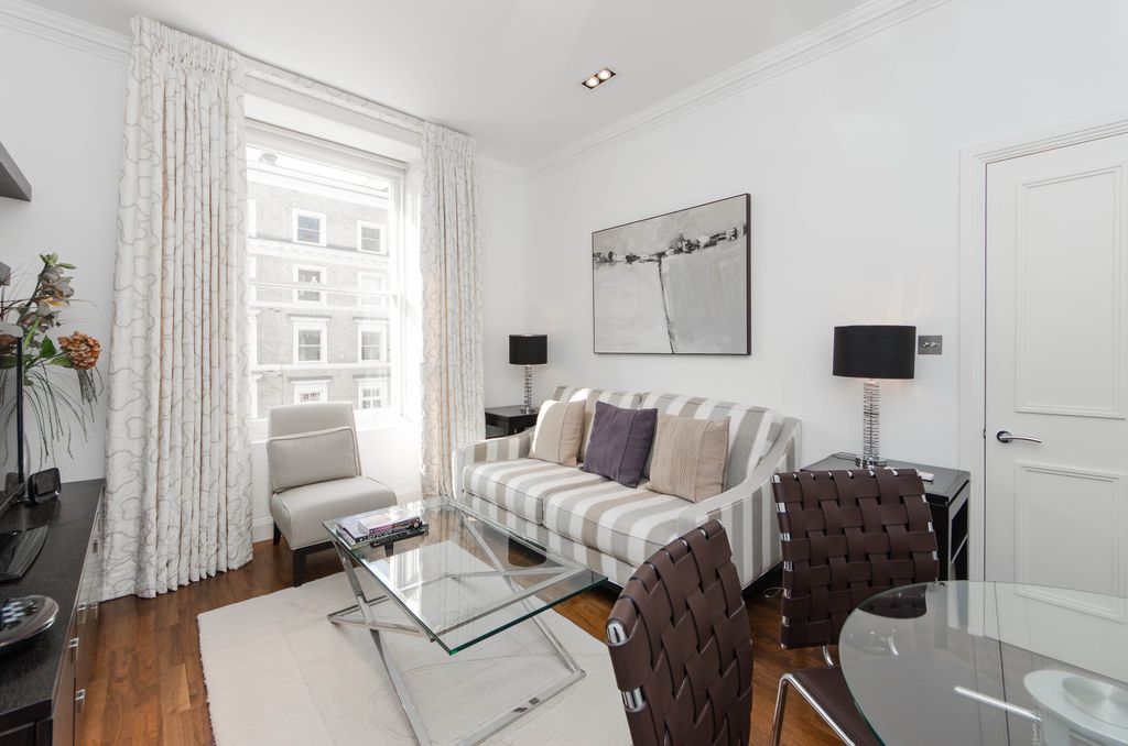 Property photo 1 of 11 1