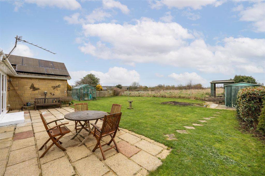 Property photo 2 of 10 Yarmouth_Spence Willard-8.Jpg