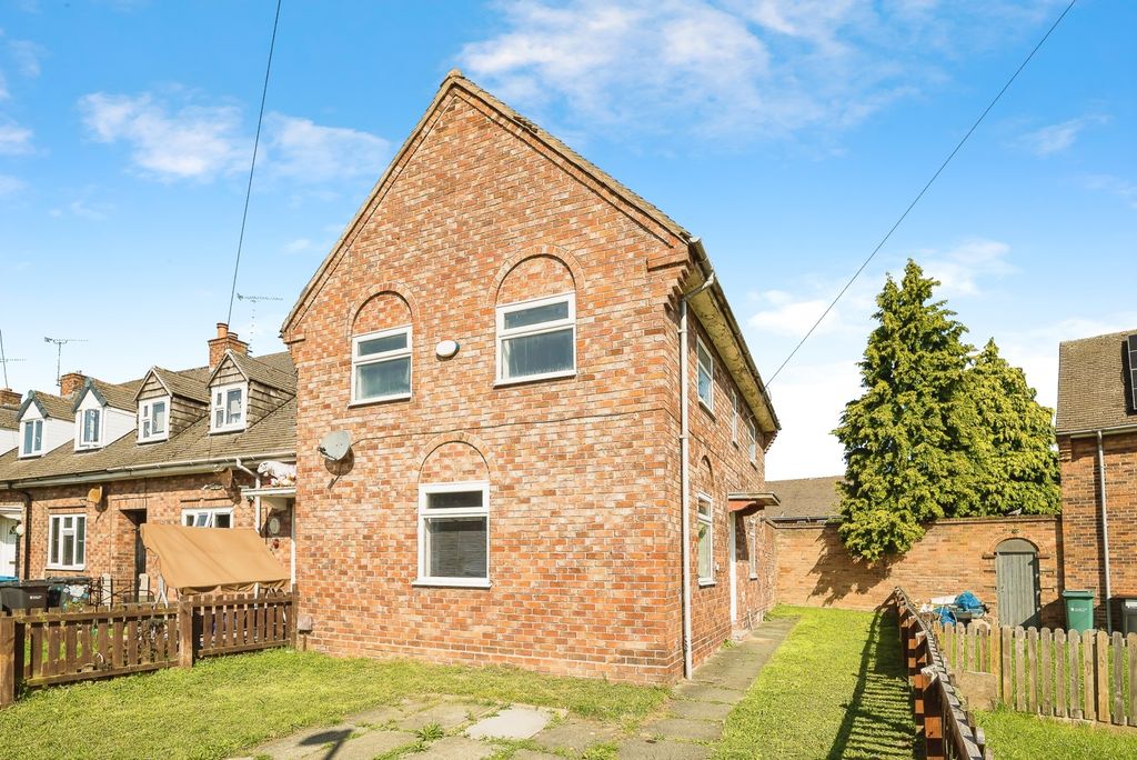 Property photo 1 of 17 Photo