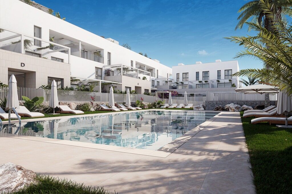Property photo 3 of 20 Exterior Piscina 01