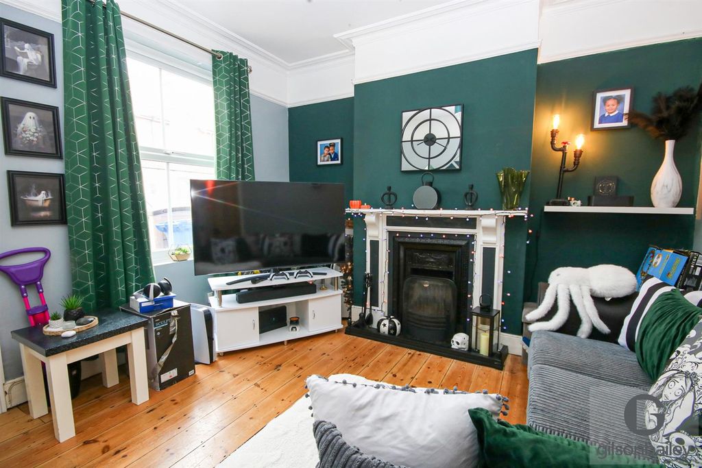 Property photo 2 of 8 Img_3412-2.Jpg