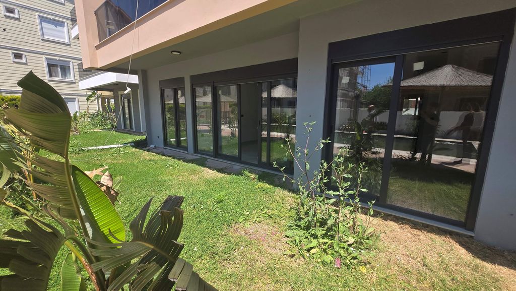 Property photo 3 of 10 Garden Apartment In Belek, Antalya For Sale - Apartment With Private Use Of The Garden