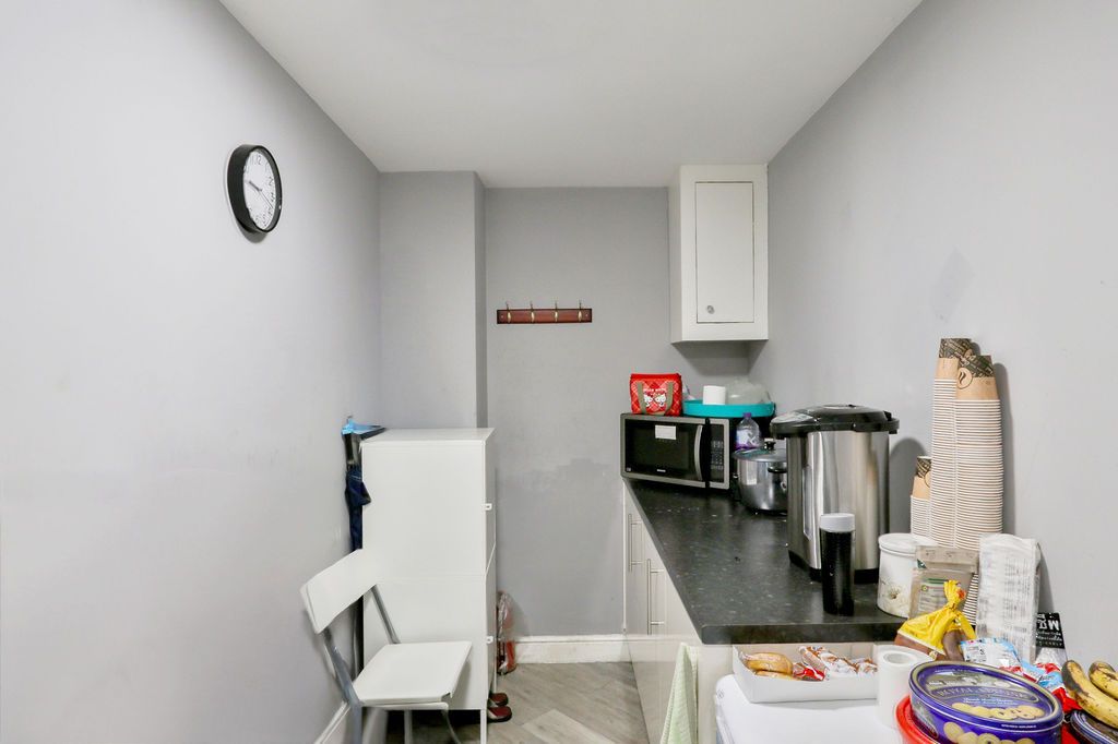 Property photo 2 of 10 Img_7065