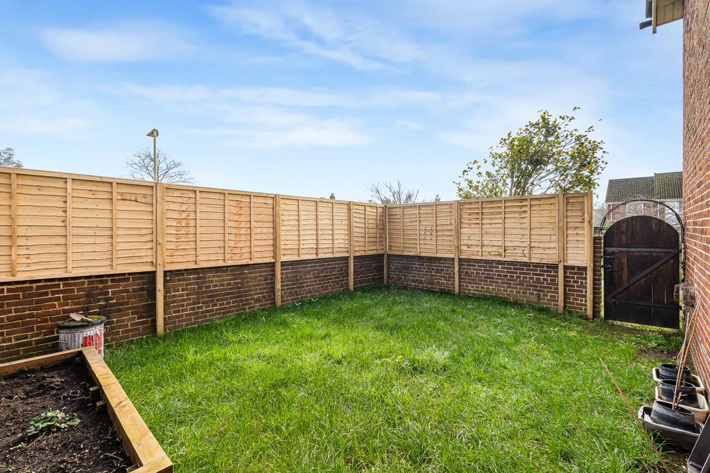 Additional image 18 of 4 bed link detached house for saleMoggs Mead, Petersfield, Hampshire GU31