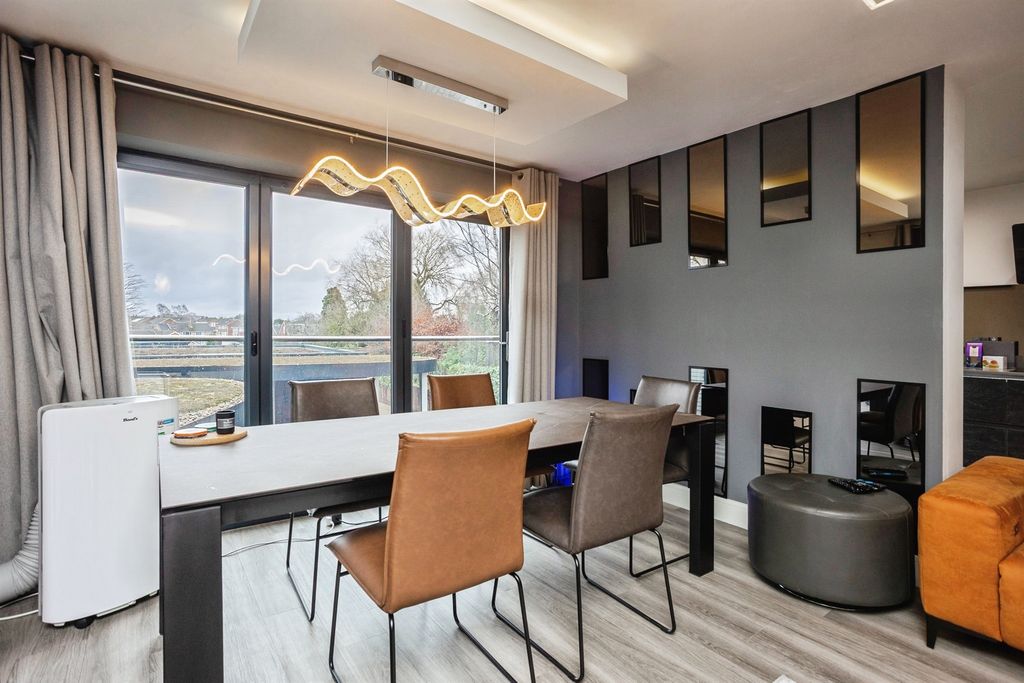 Additional image 3 of 2 bed flat for saleNicker Hill, Keyworth, Nottingham NG12