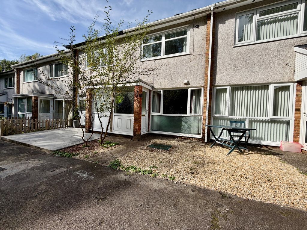 Property photo 1 of 26