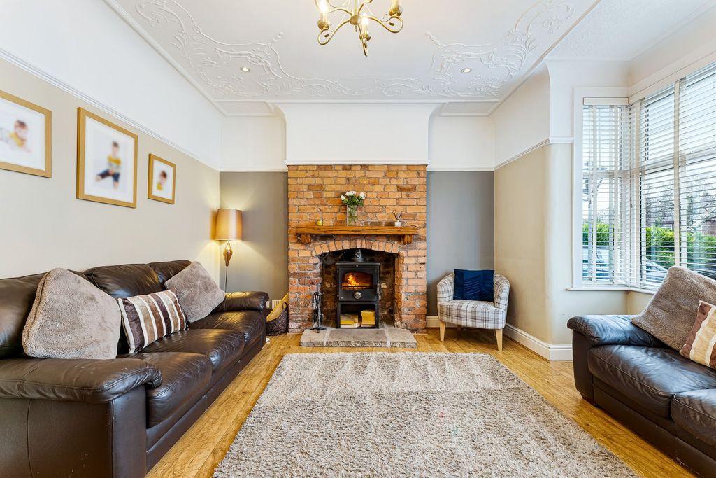 Property photo 3 of 29