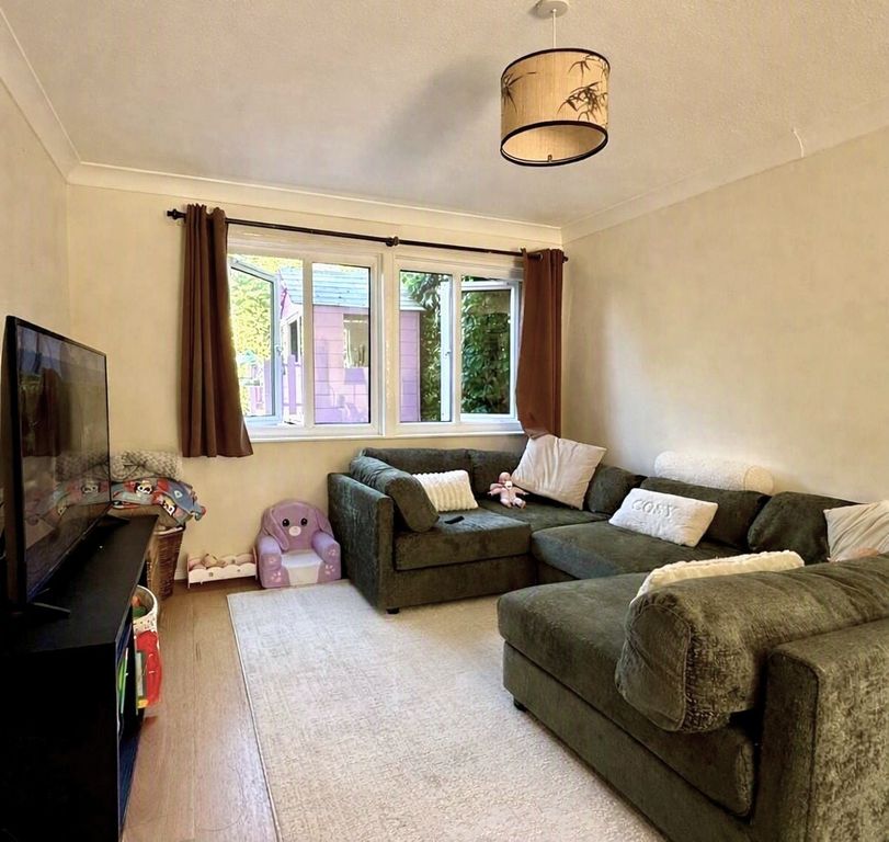 Property photo 3 of 9