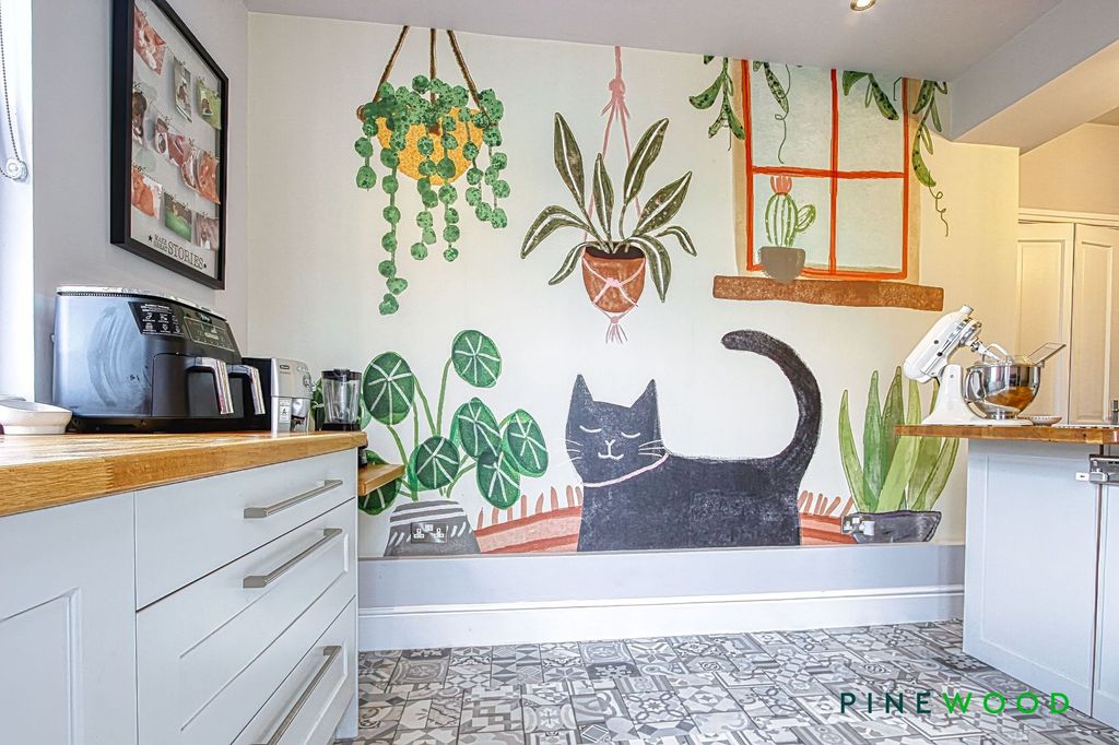 Property photo 3 of 45 Kitchen Breakfast Room