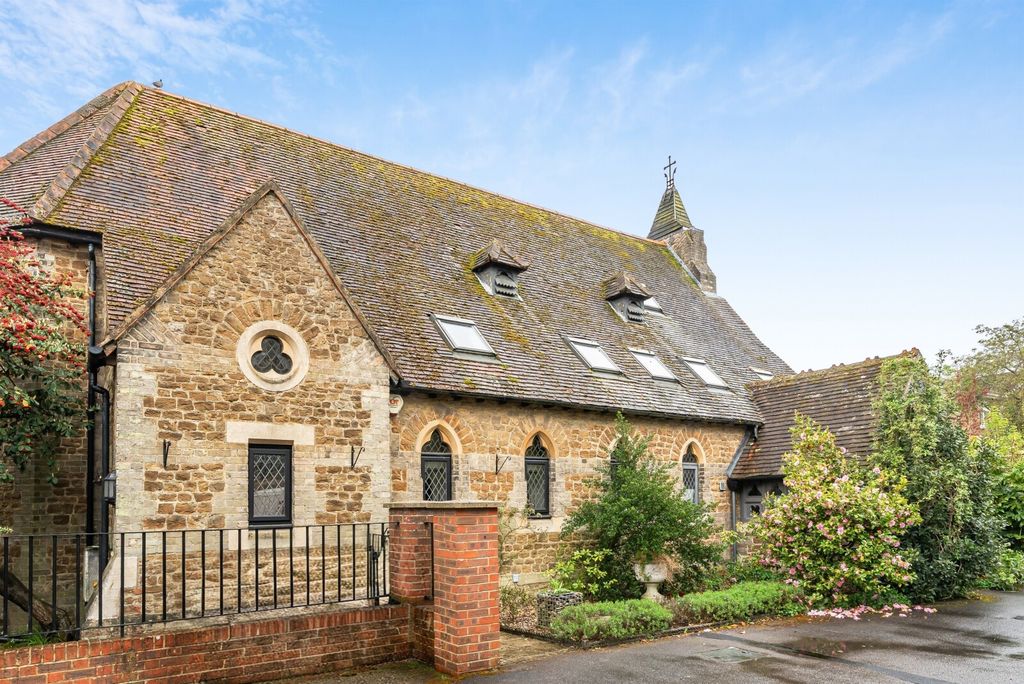 Property photo 1 of 24 Picture No. 28