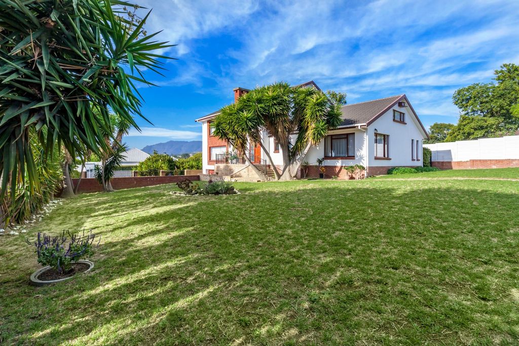 Property photo 1 of 55