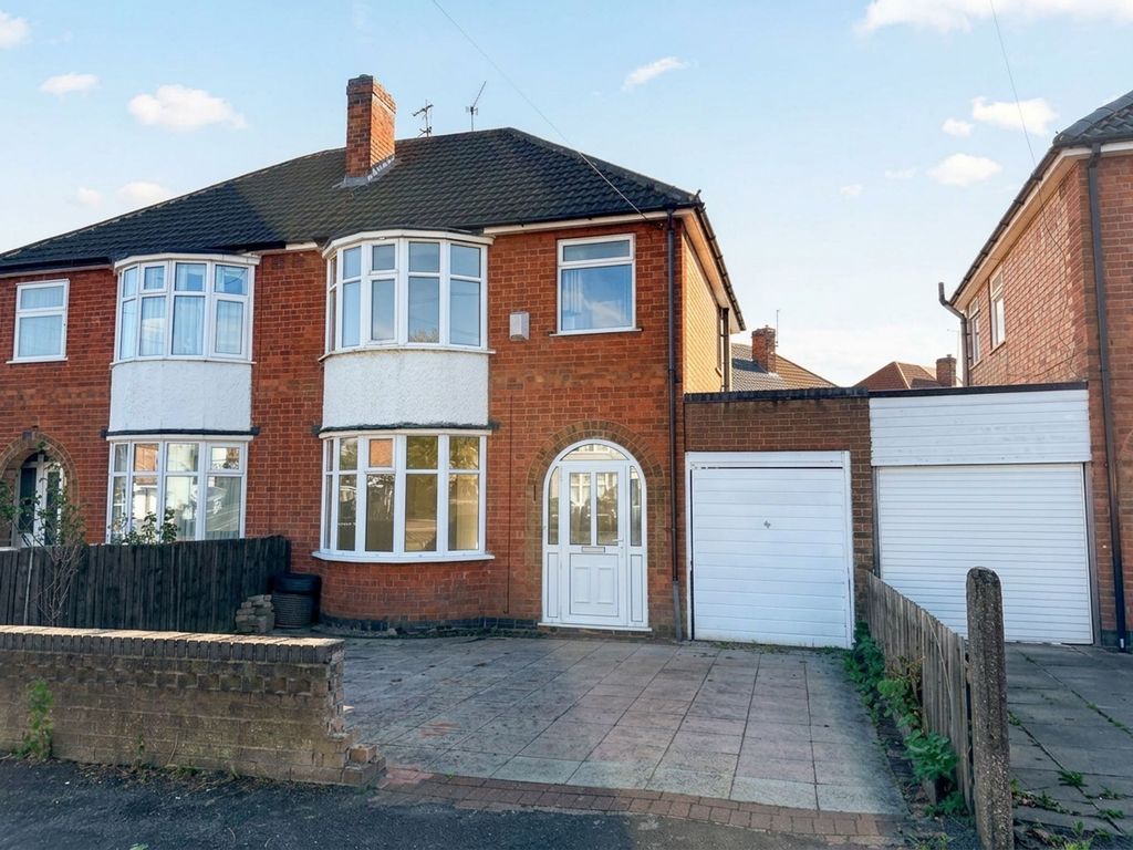 Property photo 1 of 22