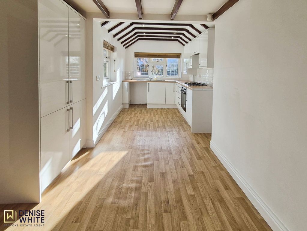 Property photo 2 of 35 Kitchen