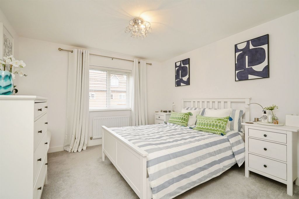 Additional image 7 of 5 bed detached house for saleBarberry Drive, Harwell, Didcot OX11