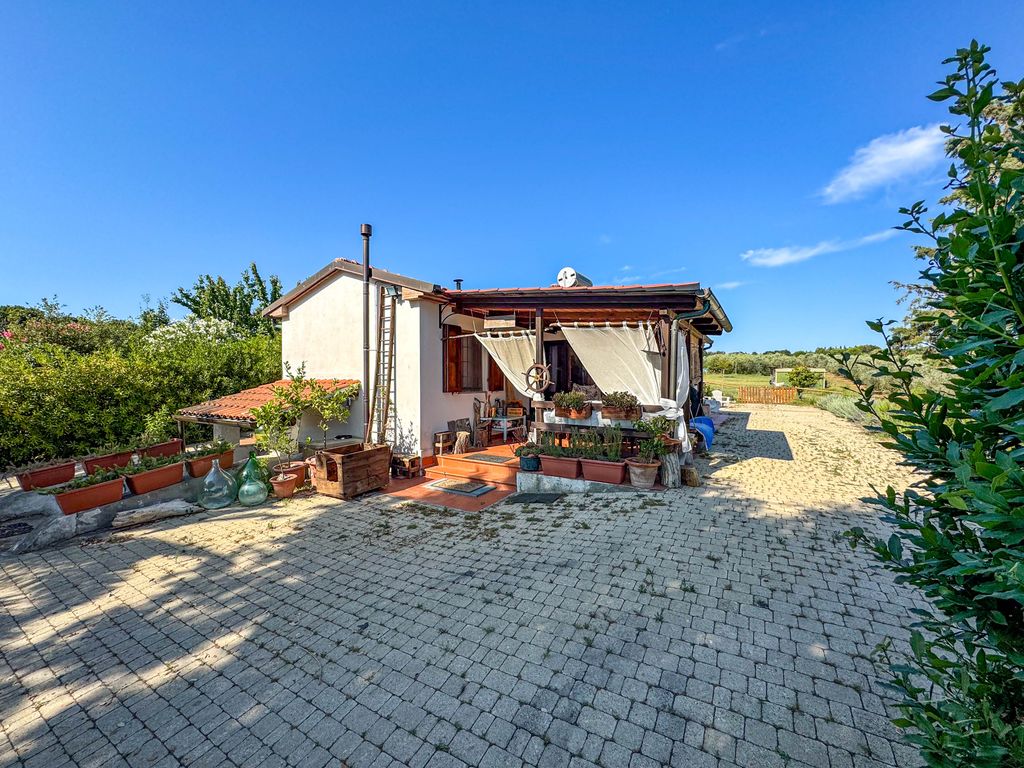Property photo 1 of 29