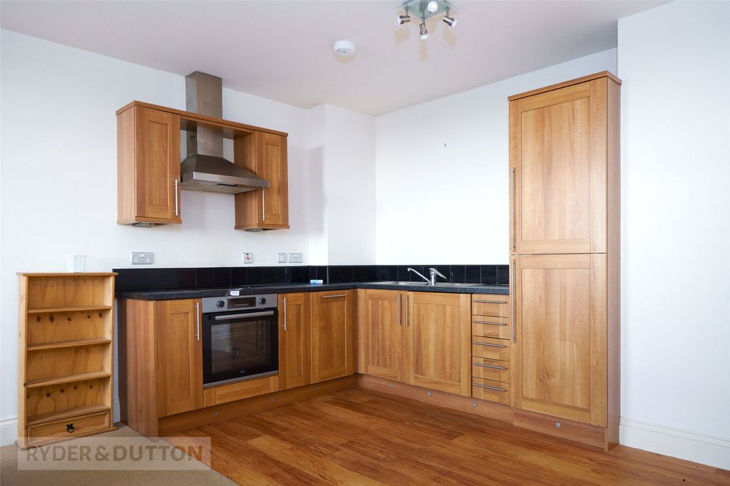 Property photo 3 of 9 Open Plan