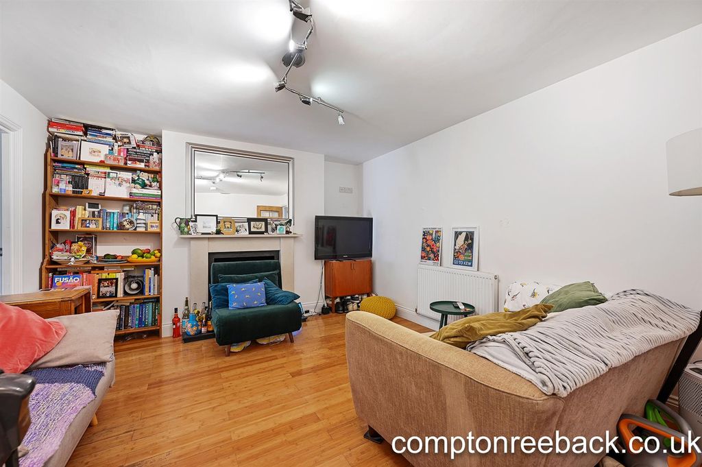 Property photo 1 of 11 Reception Room