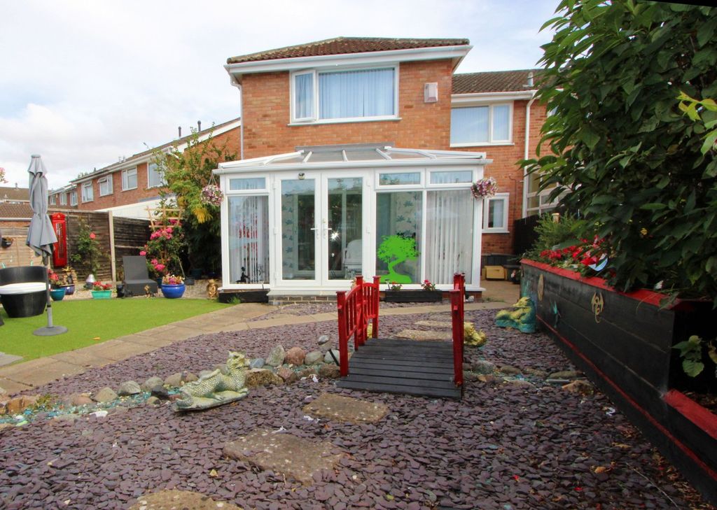 Property photo 1 of 25