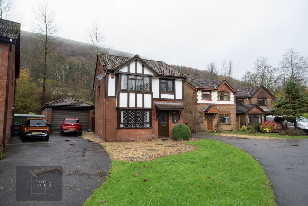 Property photo 2 of 24 Photo 2