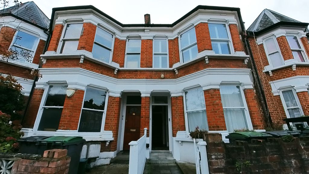 Property photo 1 of 36