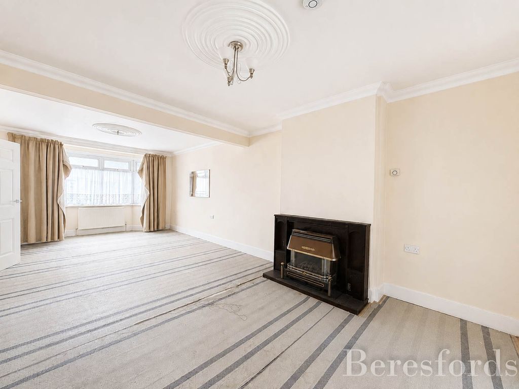Property photo 2 of 16 Picture No. 09