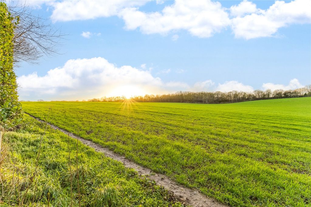 Property photo 3 of 15 Picture No. 03