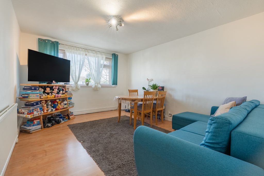 Property photo 2 of 7 Cbp-10841