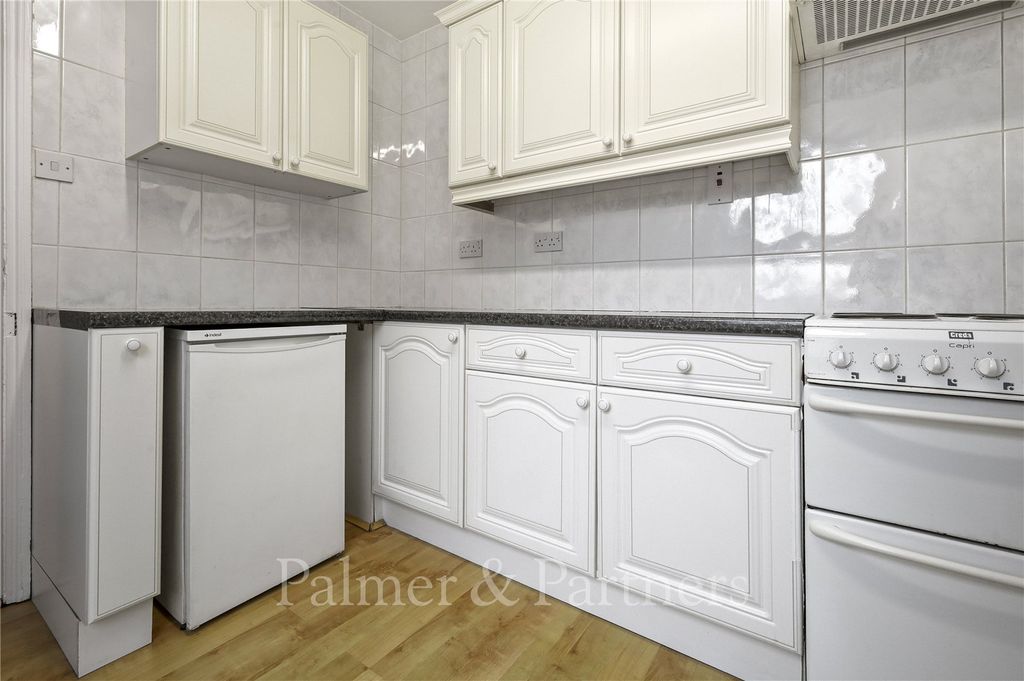 Property photo 3 of 8 Picture No. 03