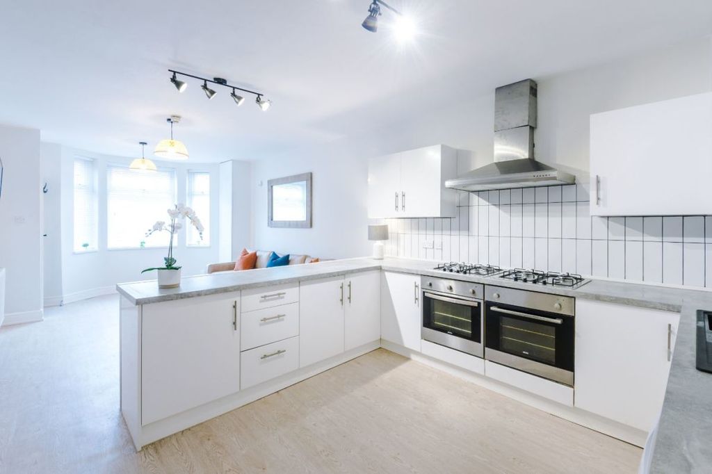 Property photo 3 of 11 24Br - Living Room /Kitchen