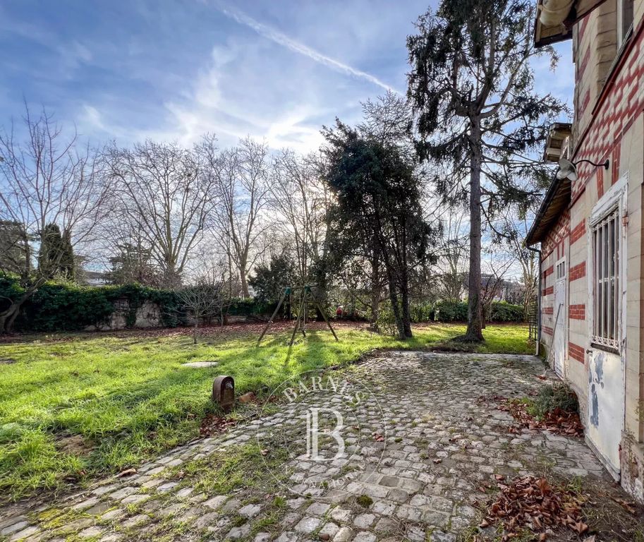 Property photo 3 of 5