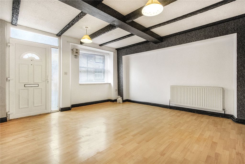 Property photo 3 of 9 Picture No. 08