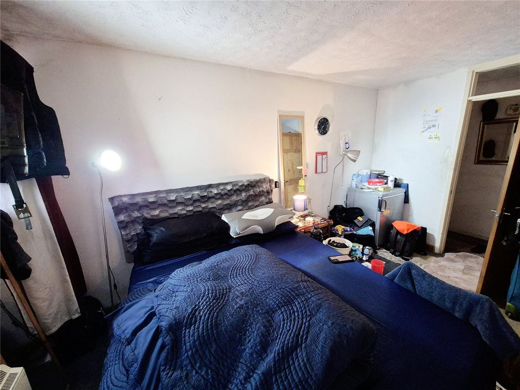 Property photo 2 of 8 Picture No. 08