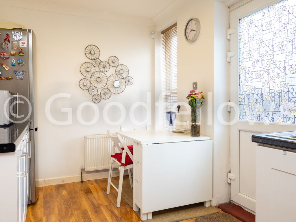 Property photo 3 of 9 Dg37-010 Wm.Jpg